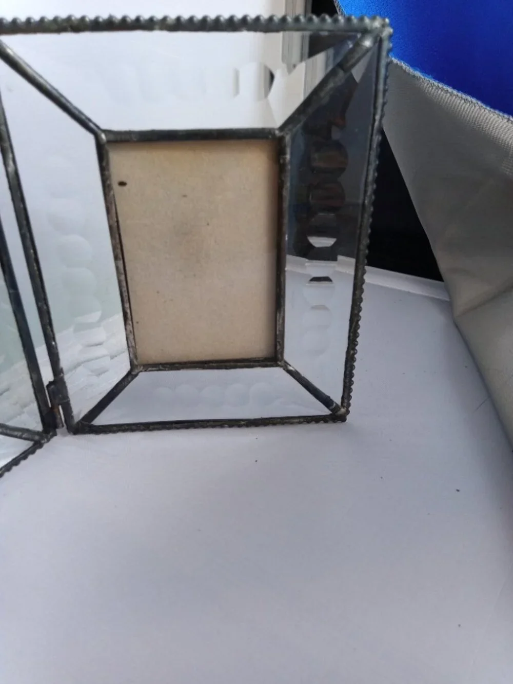 Vintage cut clear glass metal edged folding 2 part picture frame 2''x3'' picture